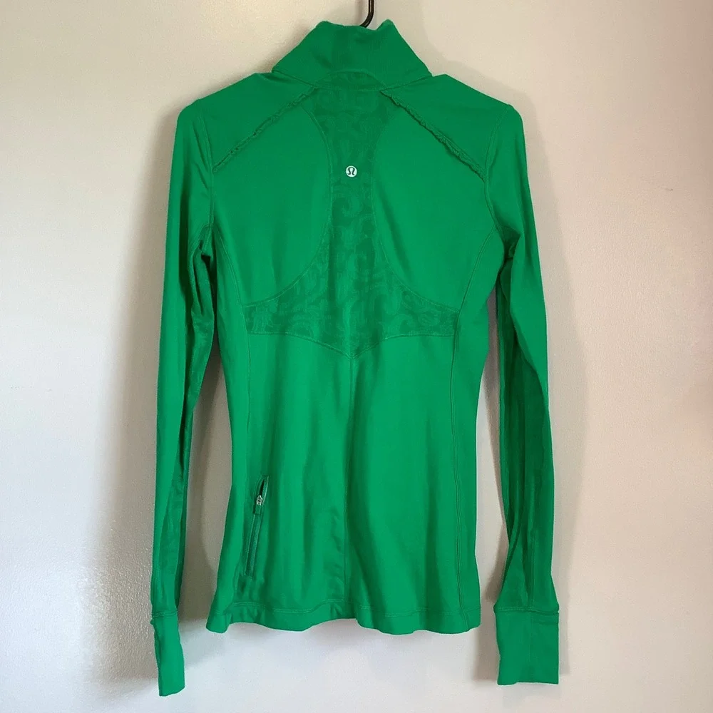 Lululemon Star Runner 1/2 Zip Green Paisley Mesh Back Pullover Thumbholes Womens
